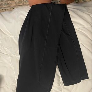 Vuori studio pocket leggings